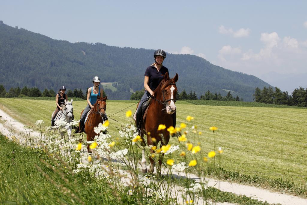 Landhotel Tharerwirt Olang Exteriör bild